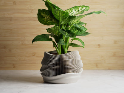 Planter Pot Curvy