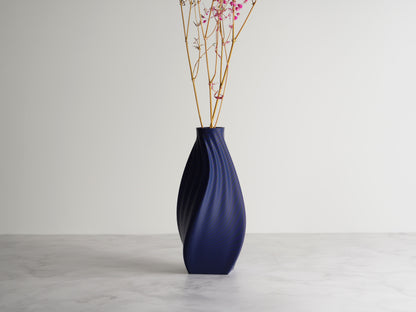 Vase Serene