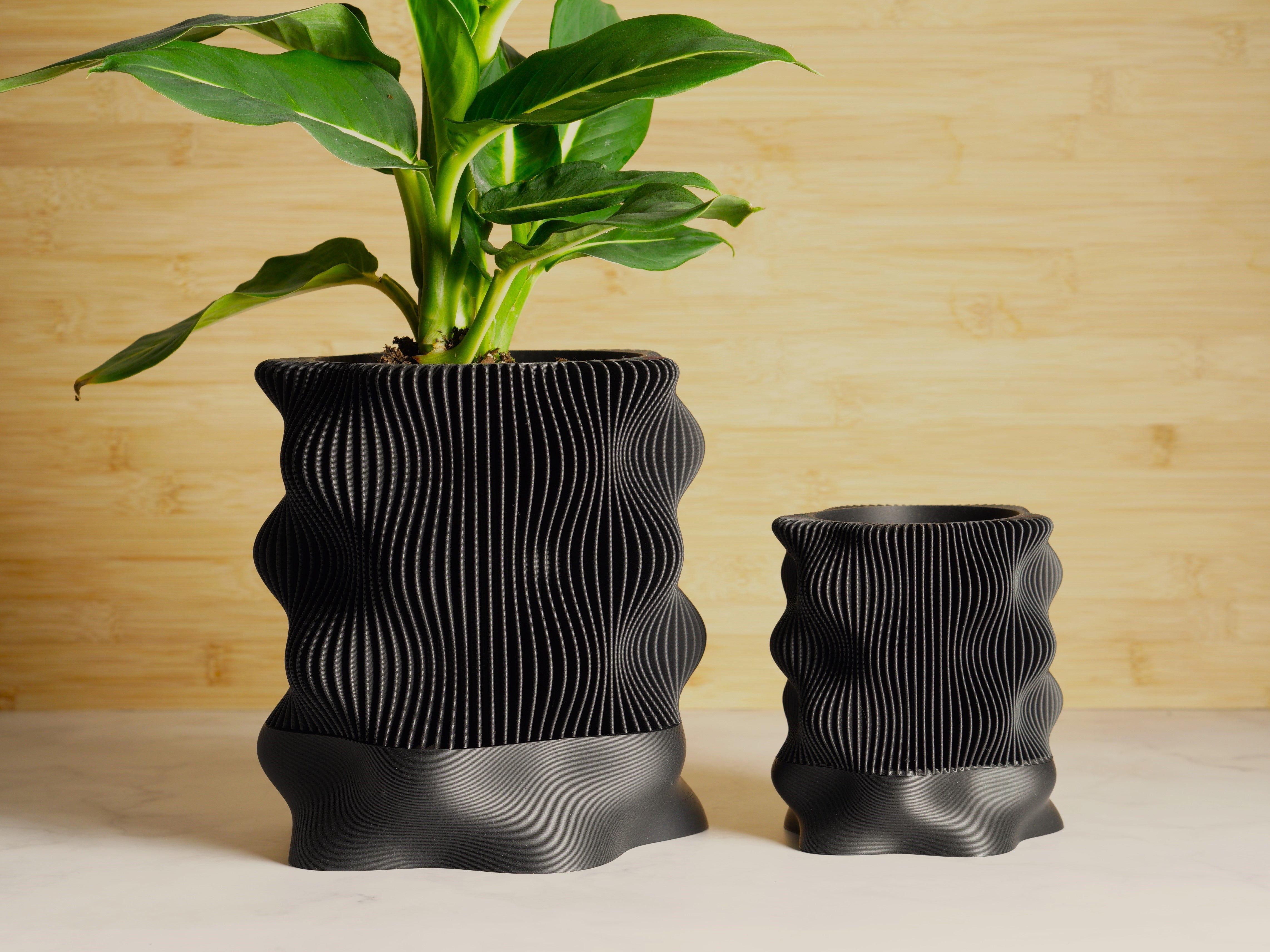 Self-watering Planter Pot Wavy